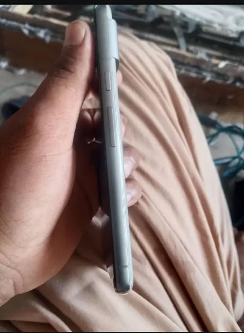 Google Pixel 8 1