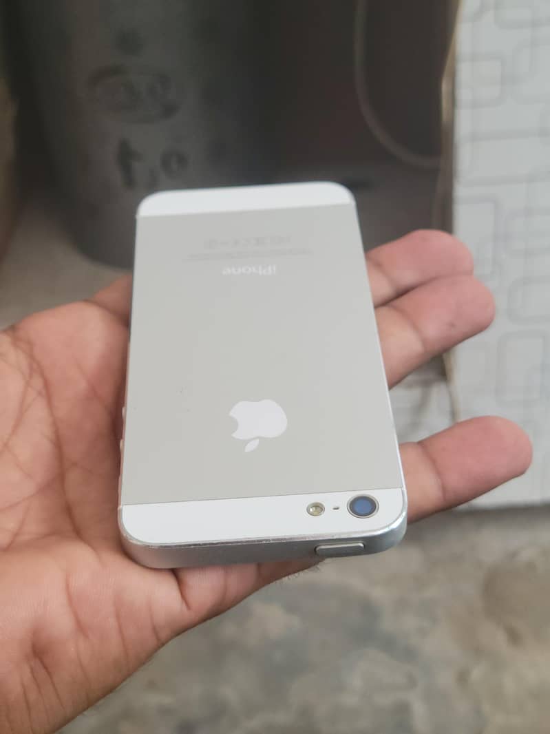 Apple iPhone 5s 5