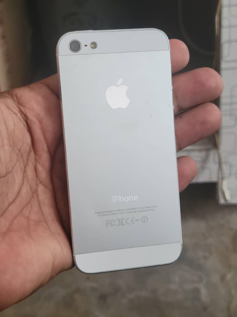 Apple iPhone 5s 8