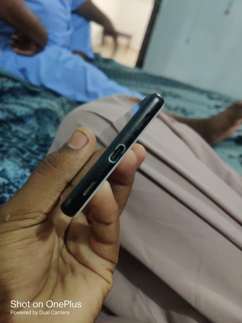 Google Pixel 6a 3