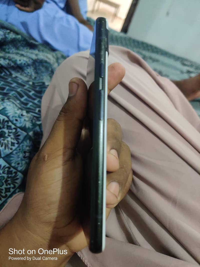 Google Pixel 6a 4