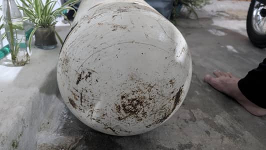 Complete CNG Kit with 55L cylinder & Accessories – Urgent Sale!