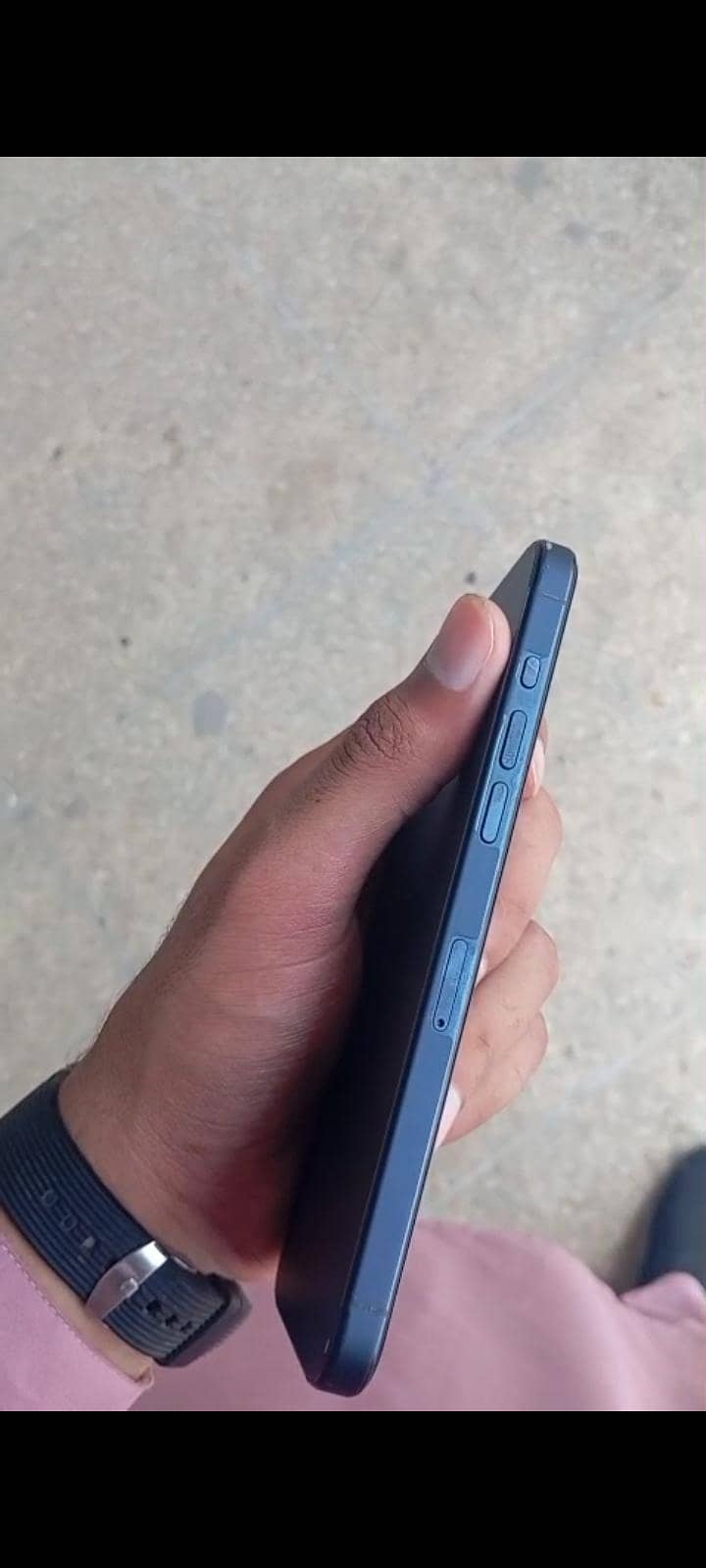 Apple iPhone 15 Pro Max 3