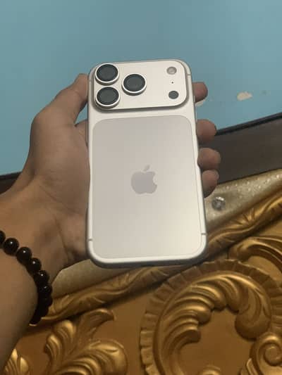 Apple iPhone 17 Pro