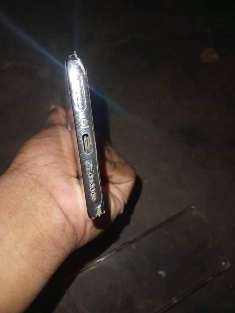 Tecno Spark 20 Pro Plus 4