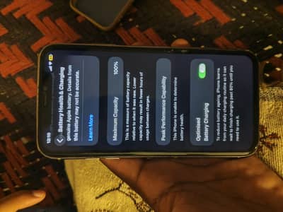Apple iPhone 11