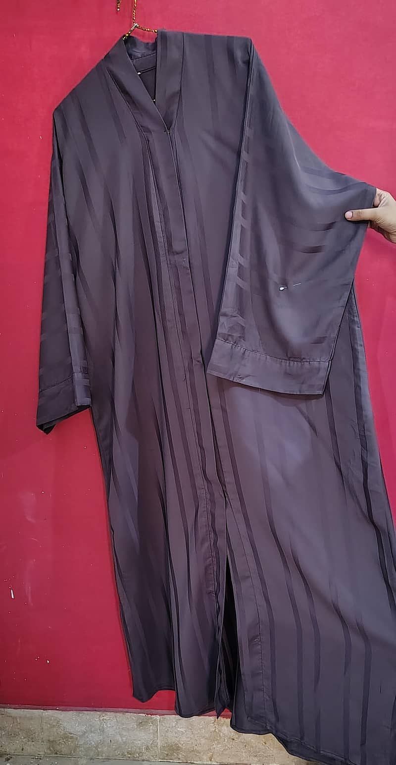 gray self lining abaya 1