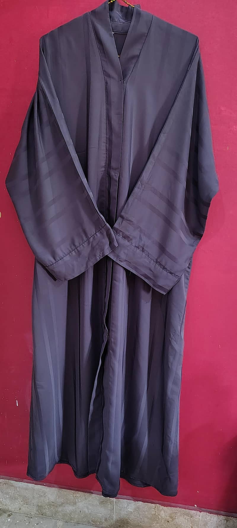 gray self lining abaya 2
