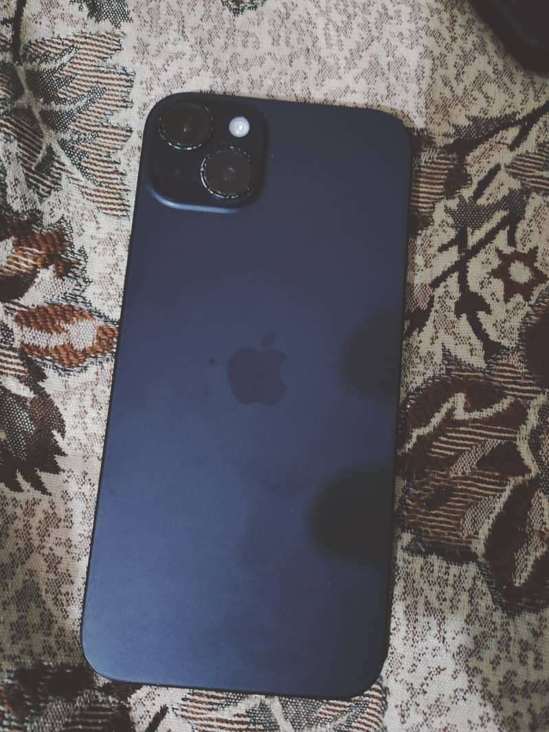 Apple iPhone 15 plus 1