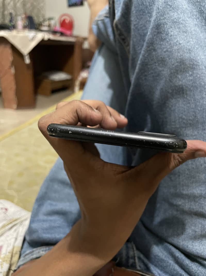 Apple iPhone 7 Plus 0