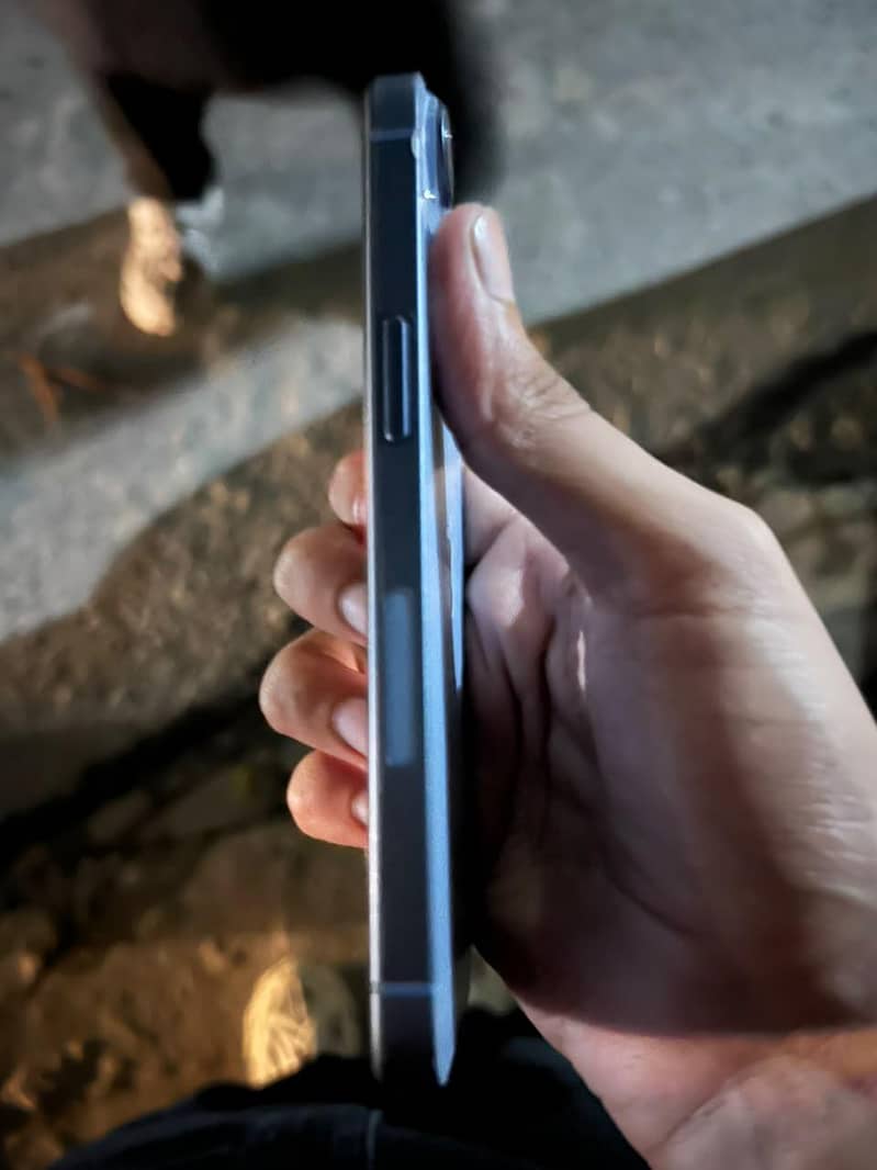 Apple iPhone 14 1