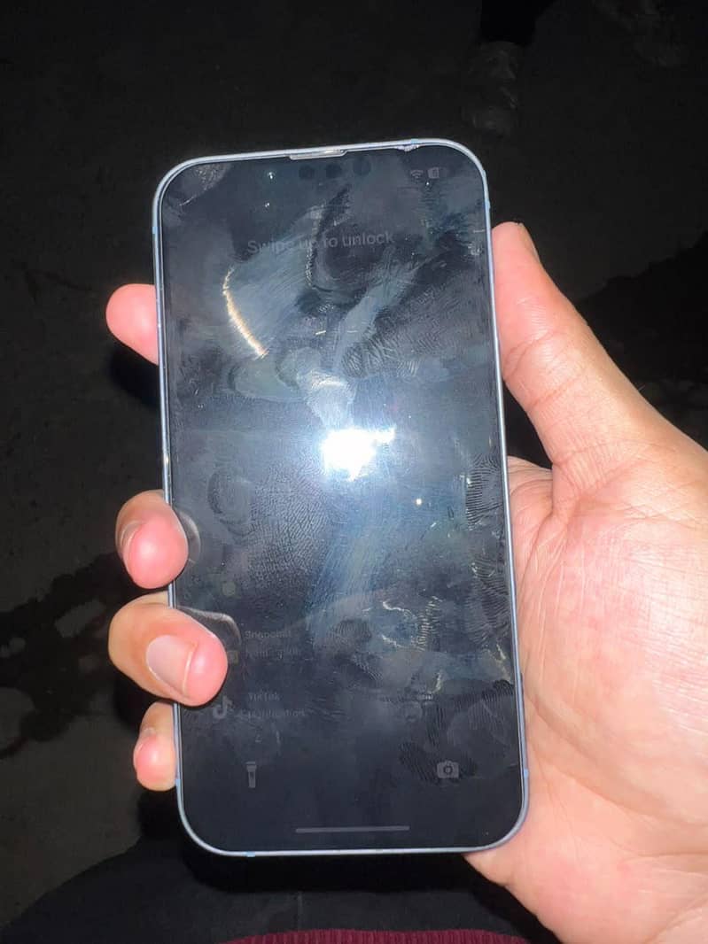 Apple iPhone 14 2