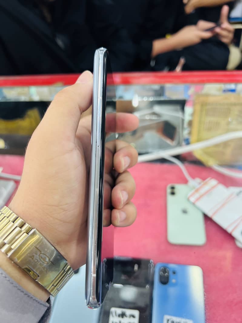 One Plus 9 Pro 1
