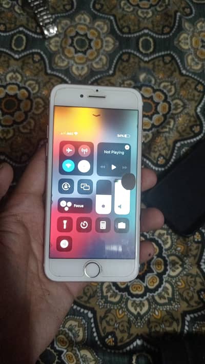Apple iPhone 7