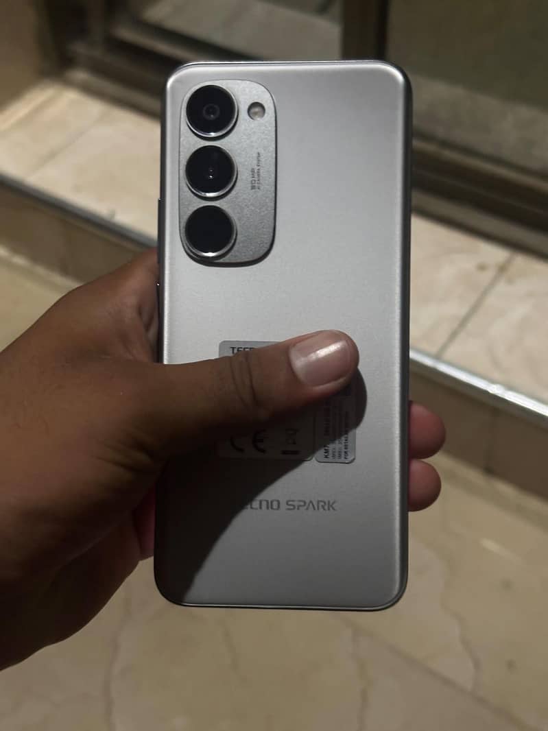 tecno spark 40 pro plus 3