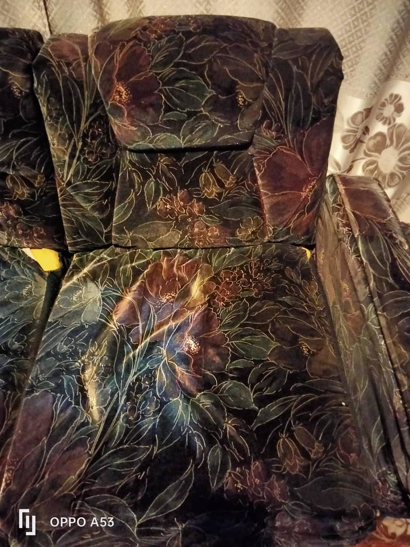 6 Seater sofas 7