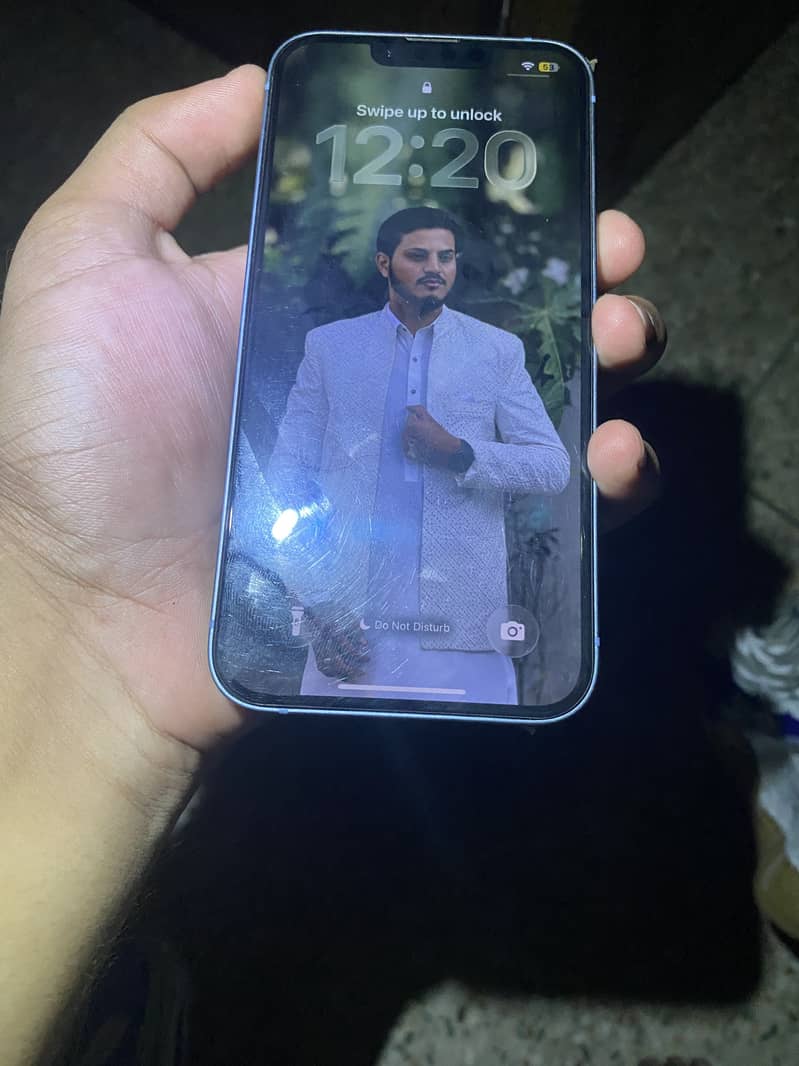 Apple iPhone 14 4