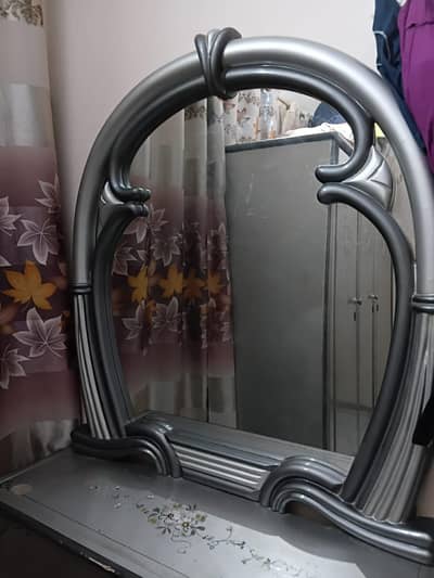DECO FURNITURE IN Good CONDITION