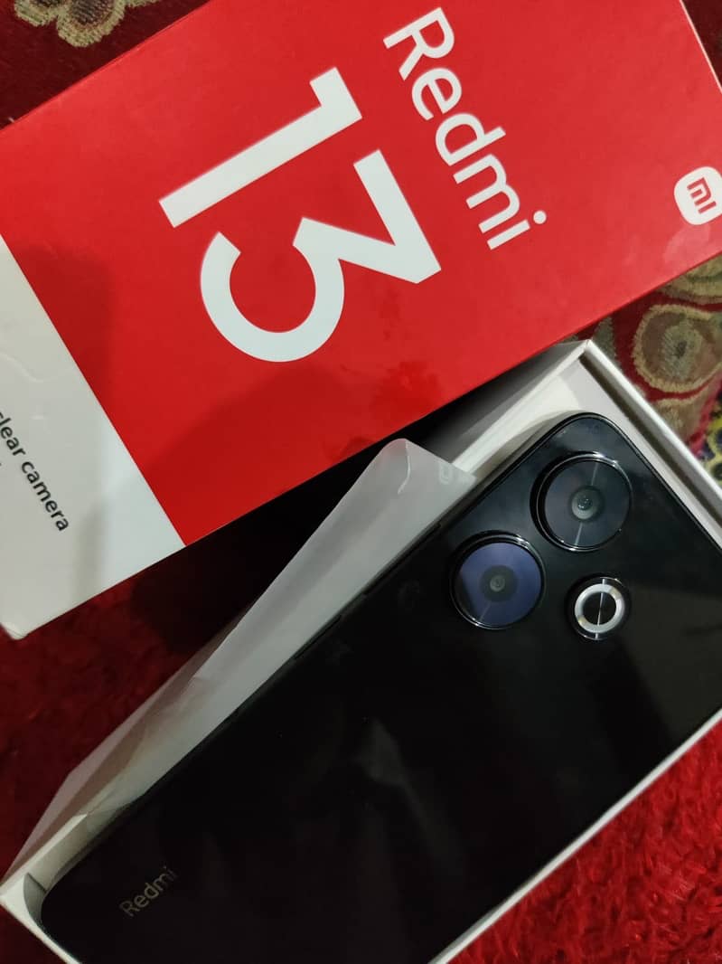 Realme 13 0