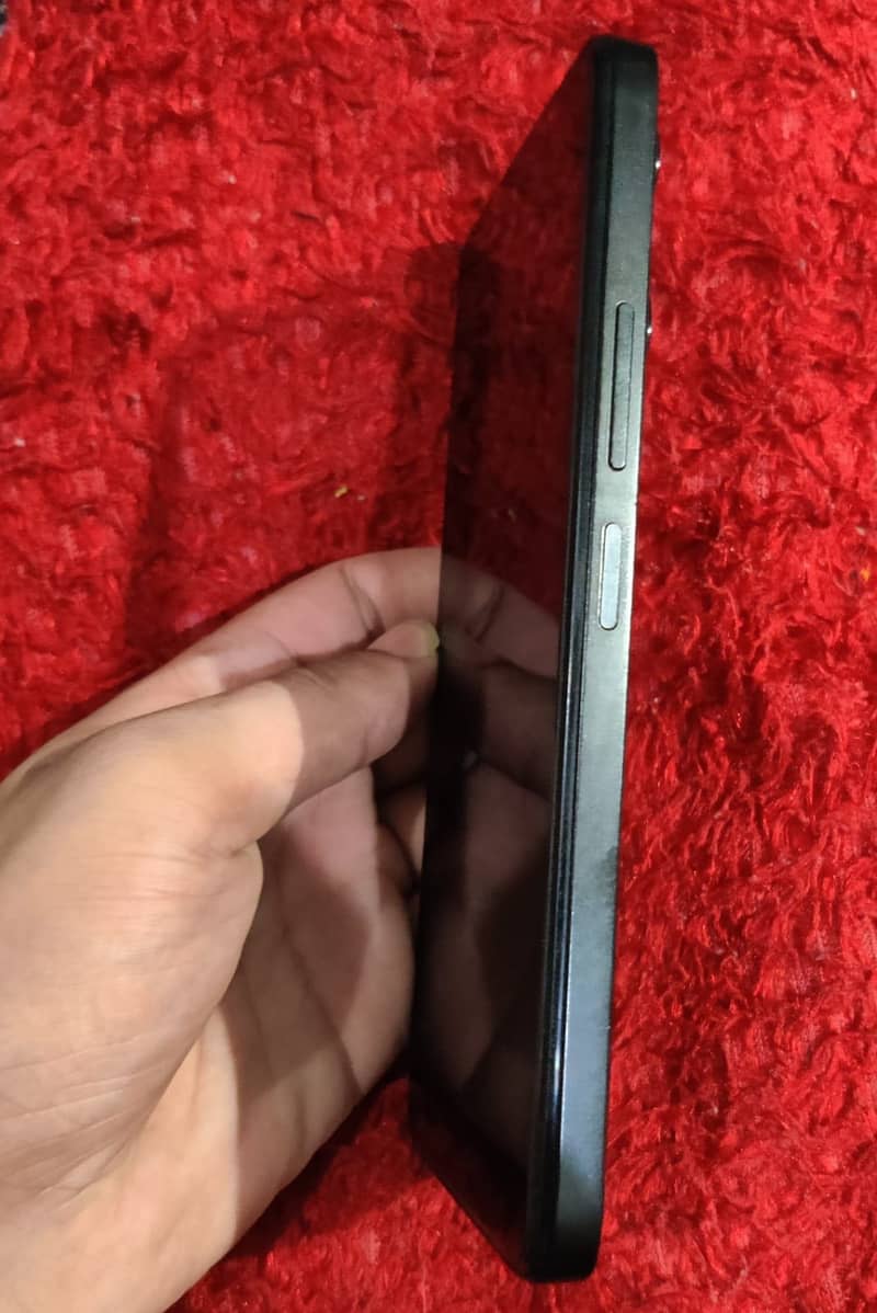 Realme 13 2