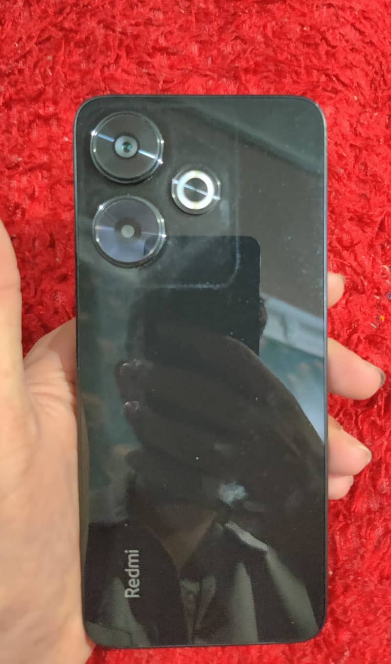 Realme 13 4
