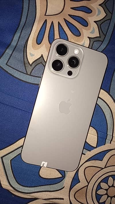 Apple iPhone 15 Pro Max