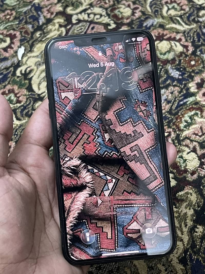 Apple iPhone 11 Pro Max 1