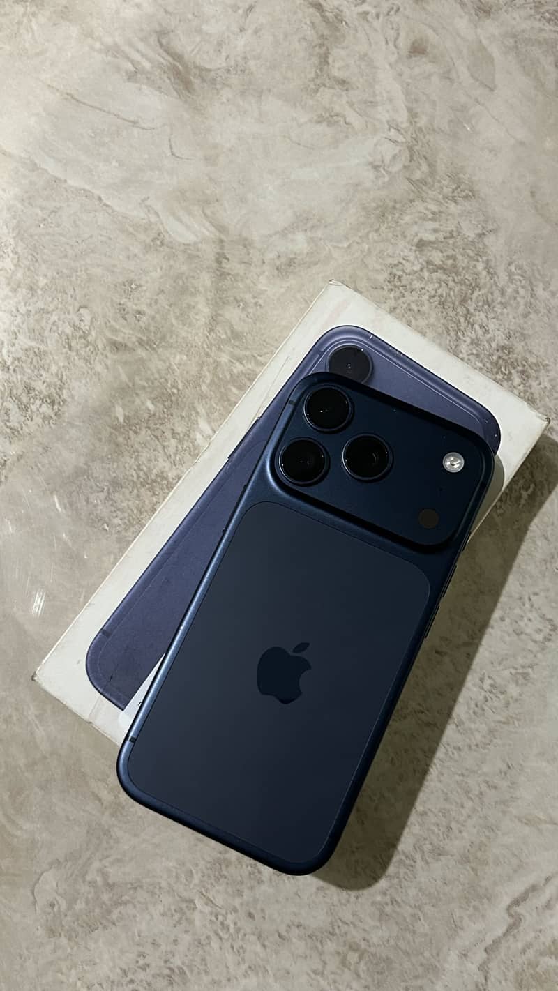 Apple iPhone 17 Pro 1