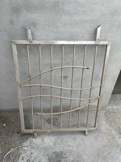 Window 4*4 steel neww