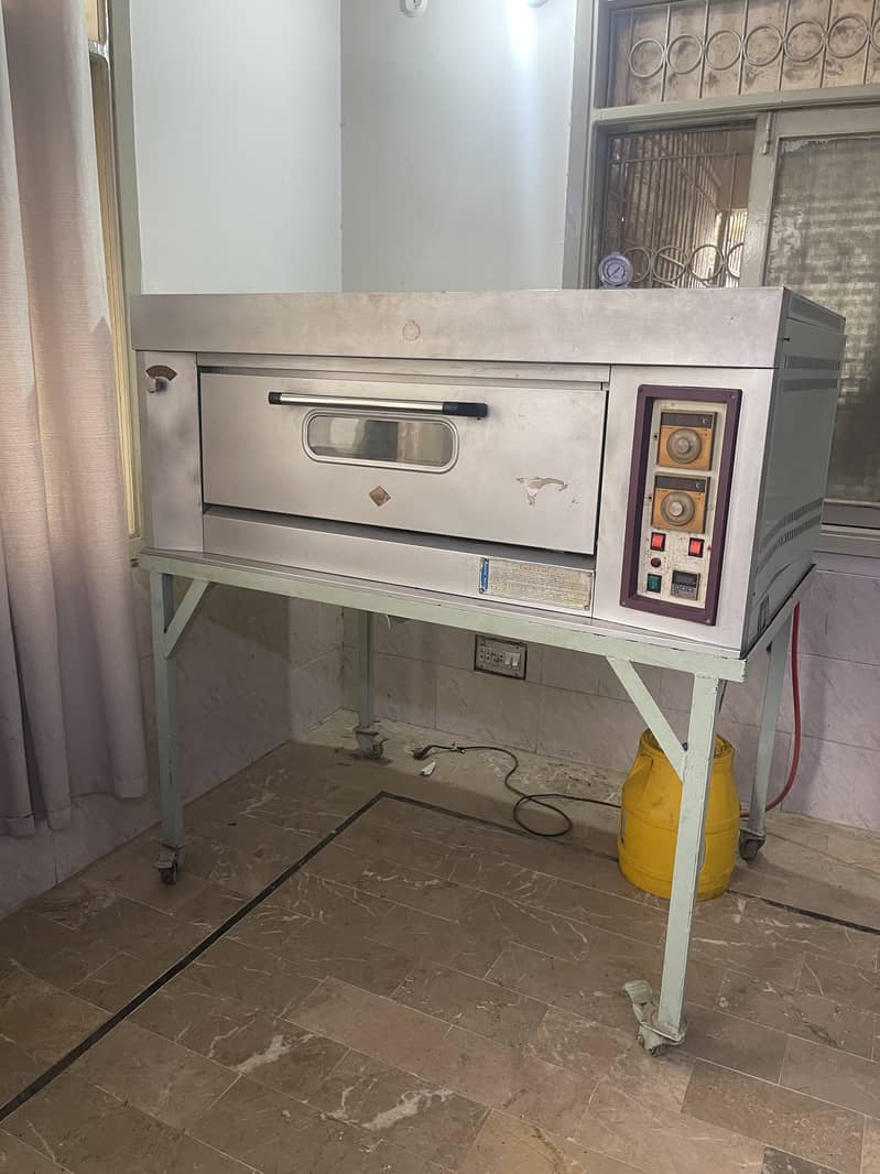 Deck oven with stand 5