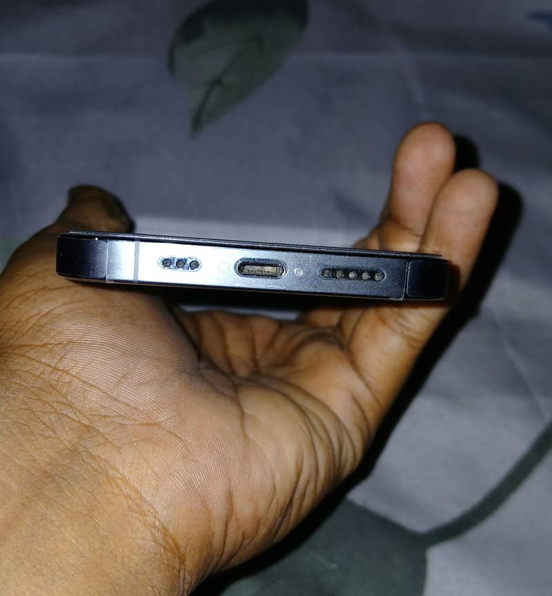 Apple iPhone 13 Pro 5