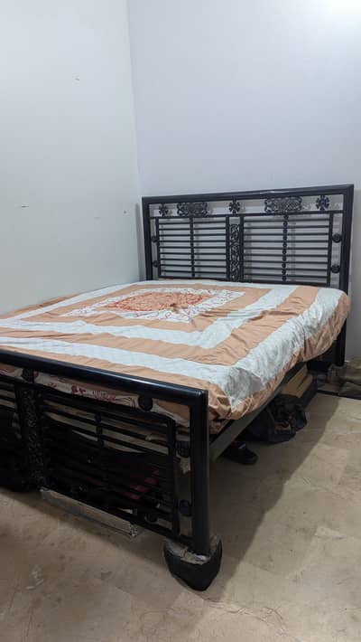 iron rod double bed for sale with mattress