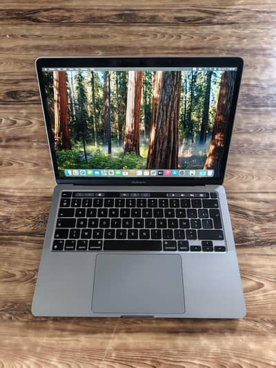 Macbook Pro M2 8GB/256GB