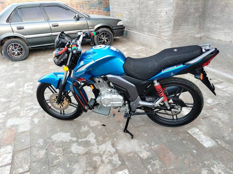 suzuki gsx 125 3