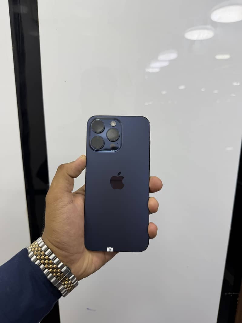 Iphone 15 Pro Max 0