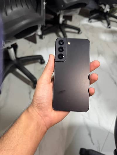 Samsung Mobile S22