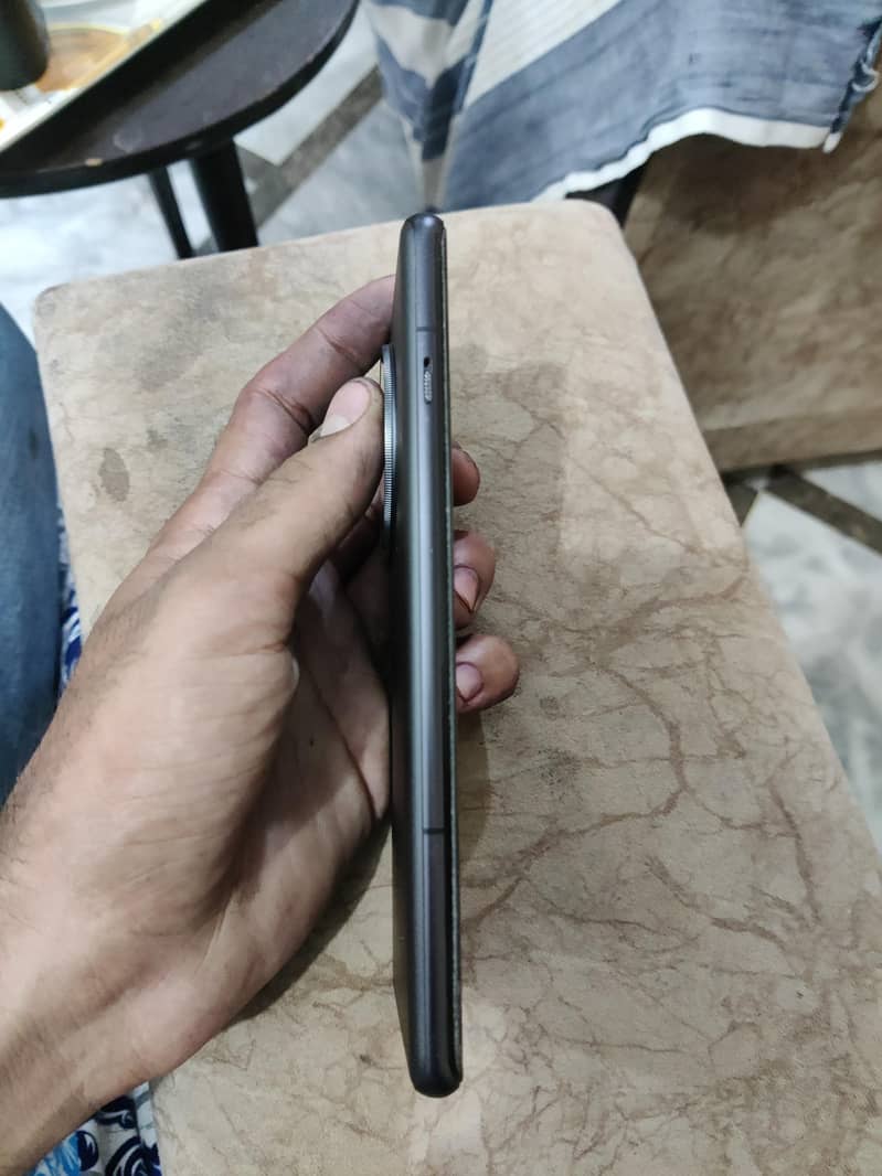 One Plus 12R 4