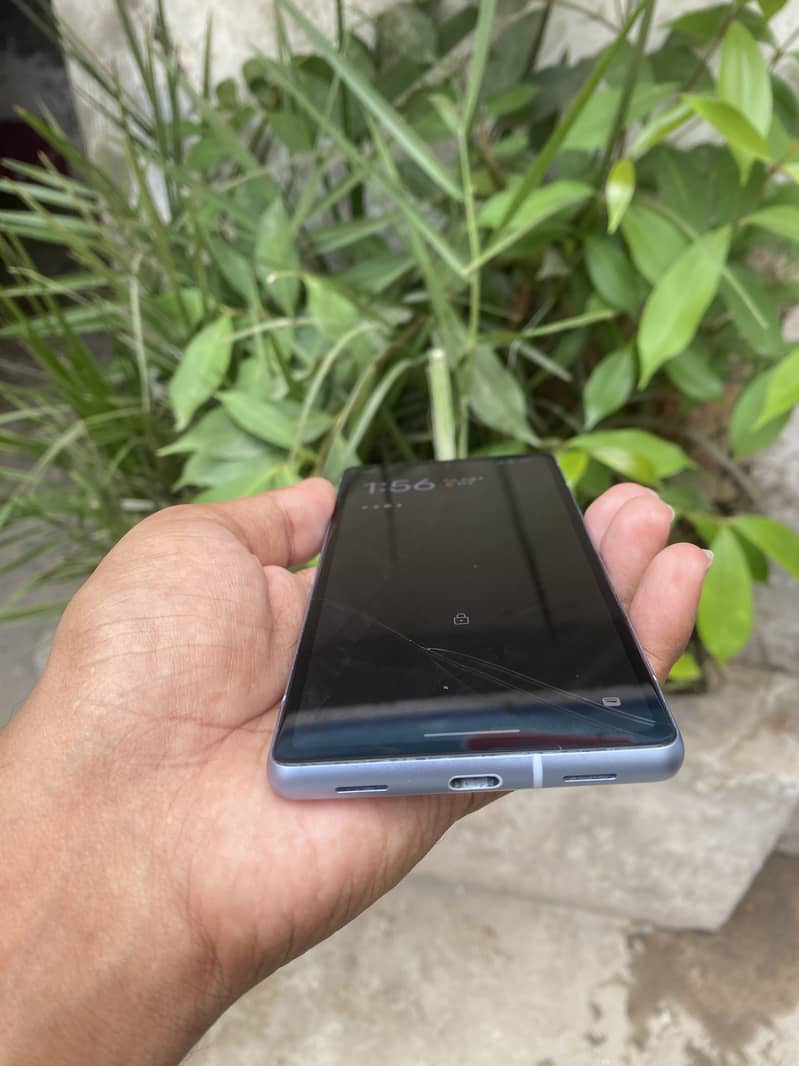 Google Pixel 7a 2