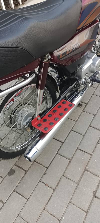 Honda 70cc bike bilkol ok ha koi kma ni honi wal Whatsapp