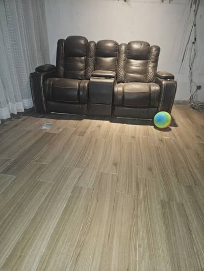 Fully Motorized home theater recliner