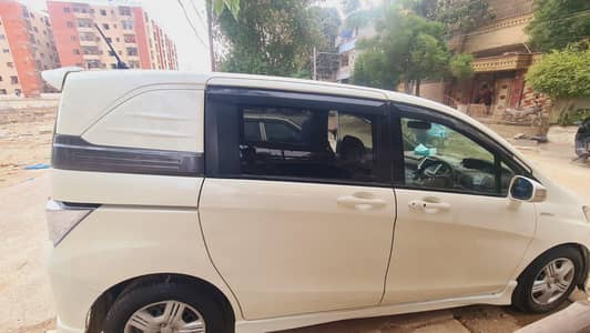Honda Spike 2011 Model | 2017 Registered | White | Original Documents