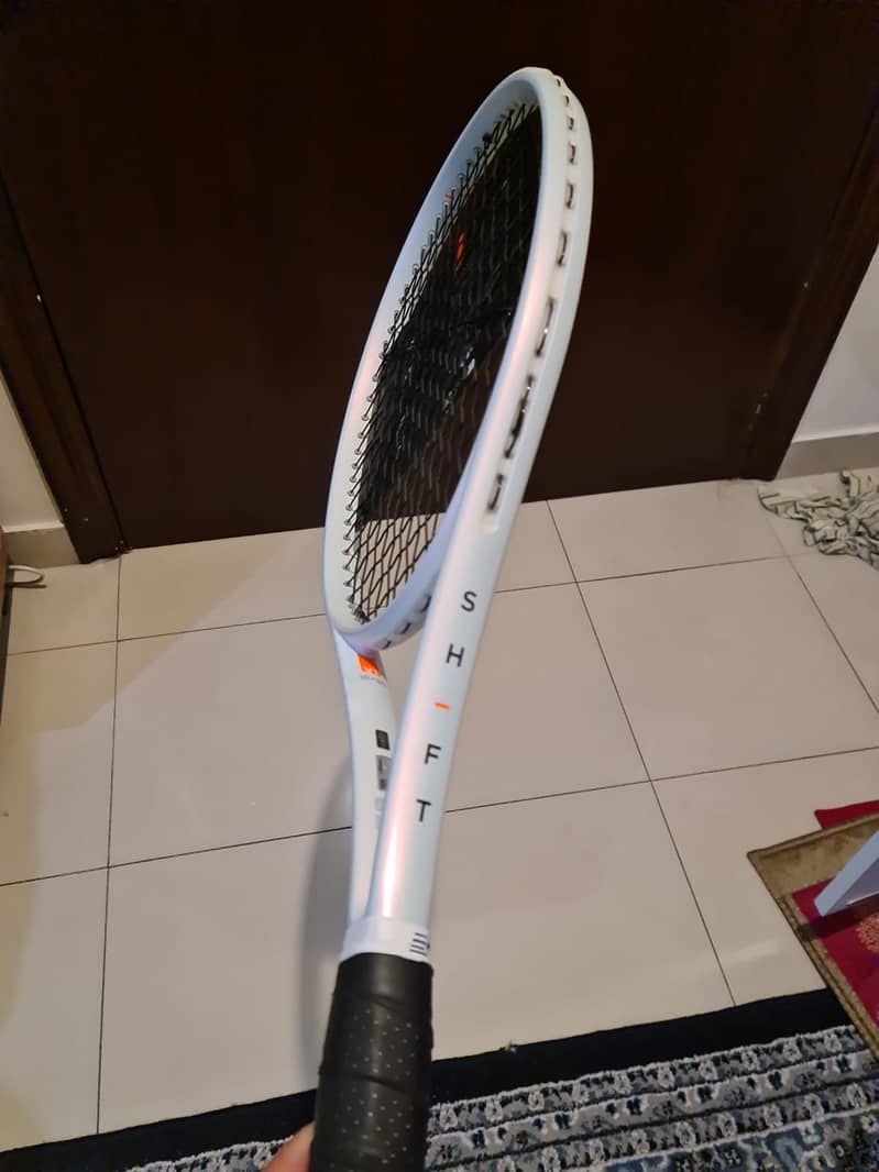Wilson Shift 99 4