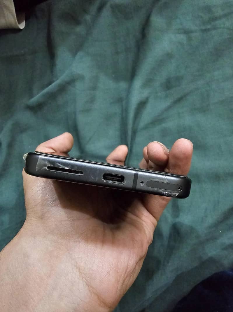 Google Pixel 9 3