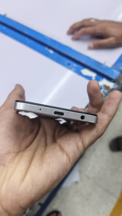 Vivo Y04