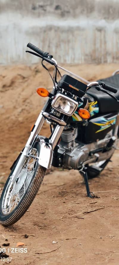 Honda 125 like new