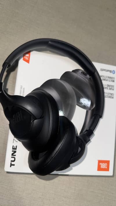 JBL Tune 730BT Wireless Over-ear Headphones