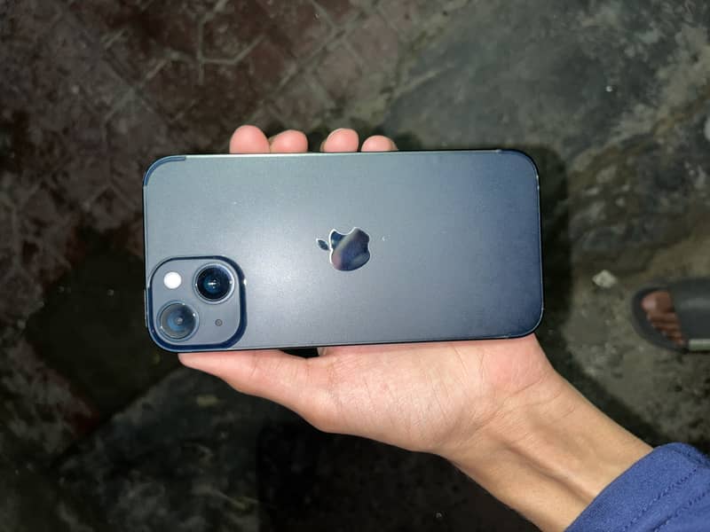 Apple iPhone 14 0
