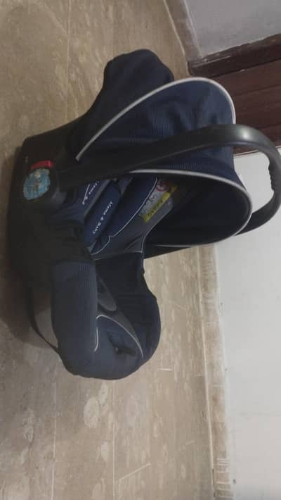 baby cot
