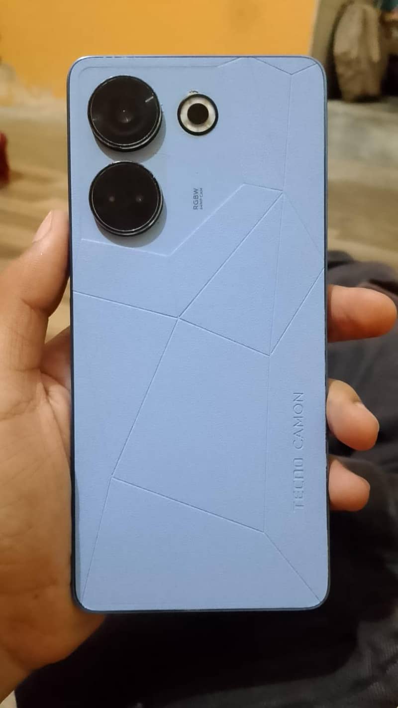 Tecno CAMON 20 Pro 1