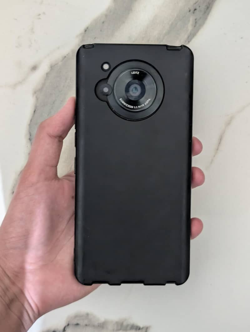 Sharp aquos r7 0
